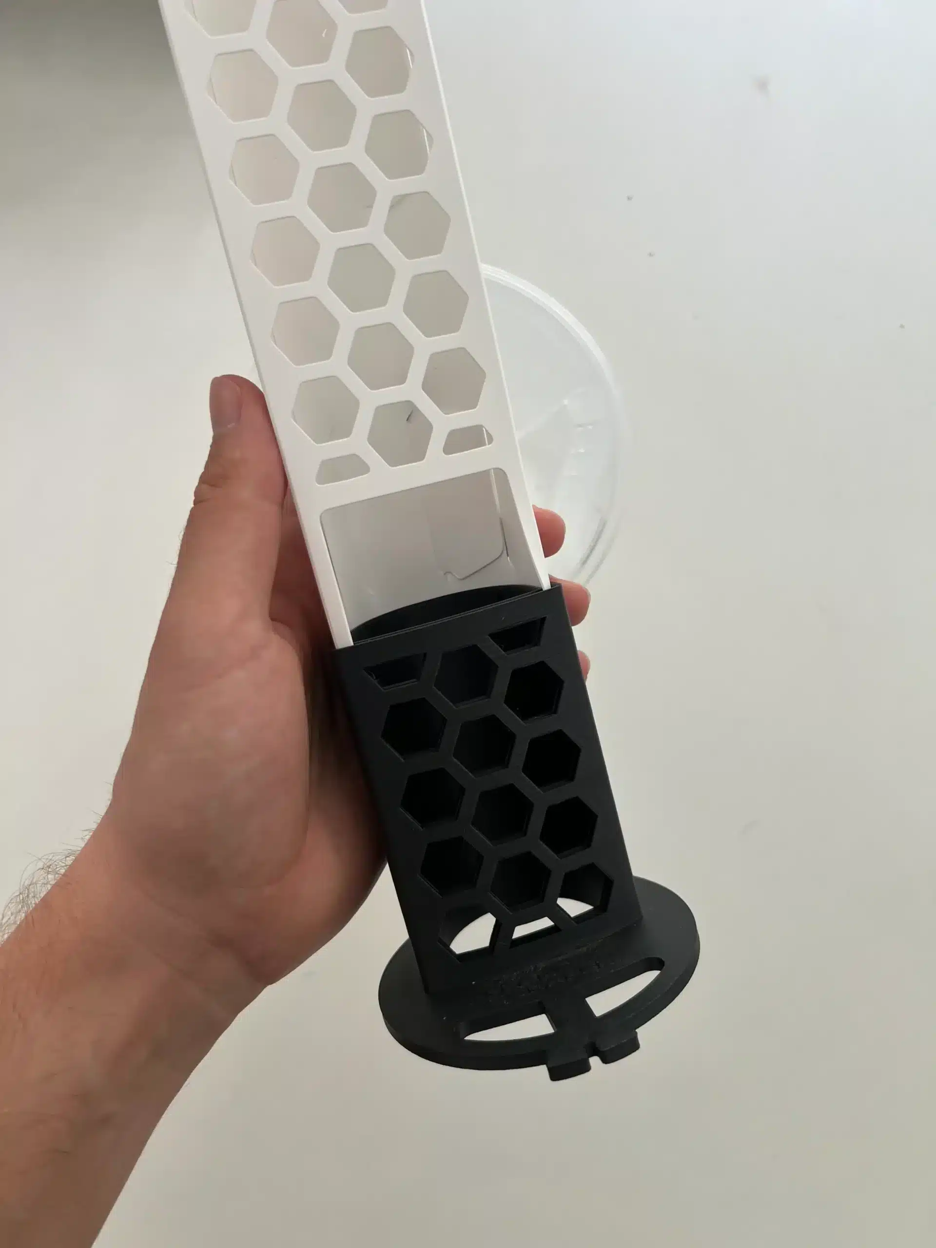 Anker-Set / Anker, Pflanzentopf und Pflanzenstab 2